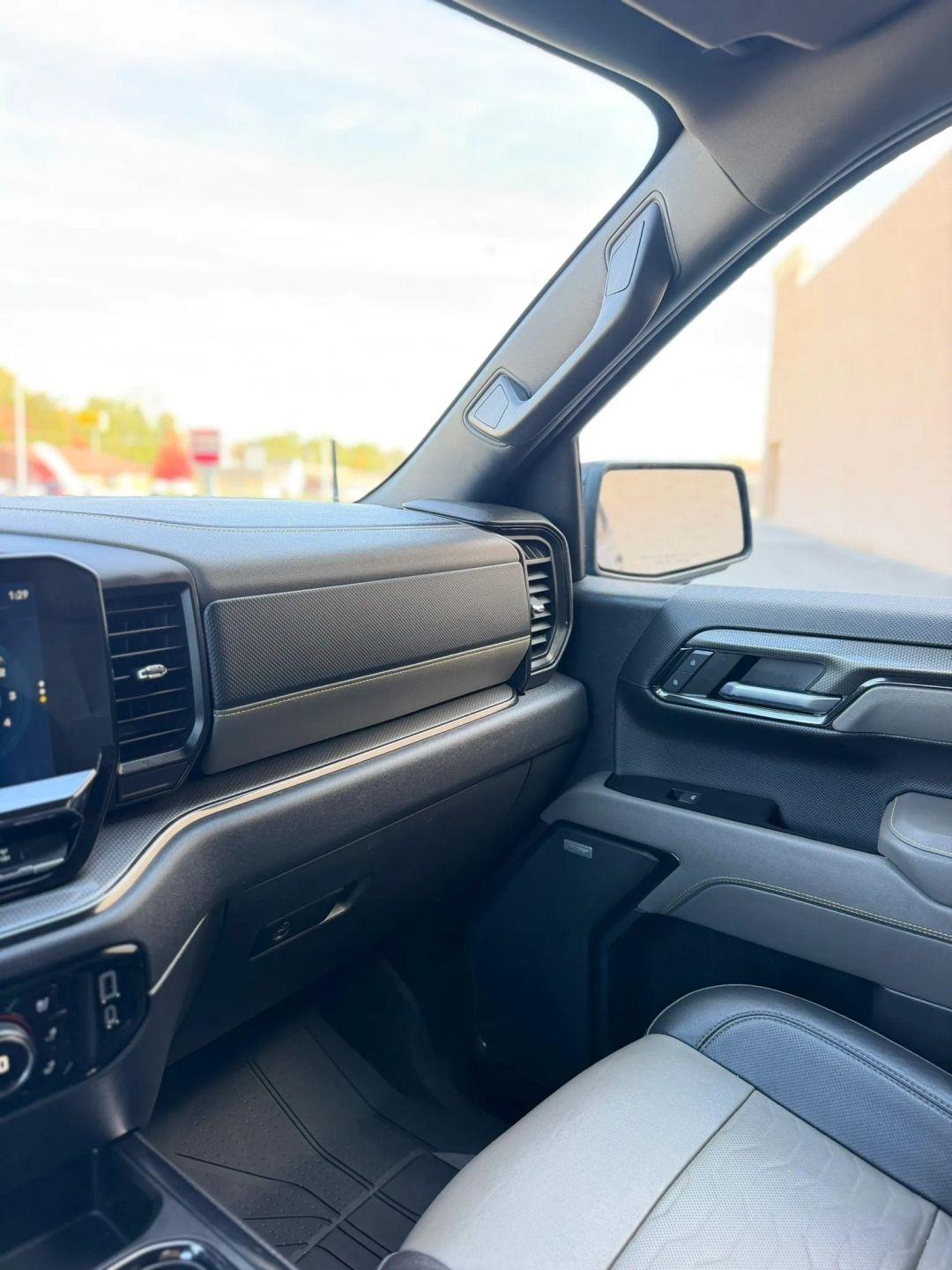 Chevrolet Silverado 1500 4WD Crew Cab 147" ZR2 2022