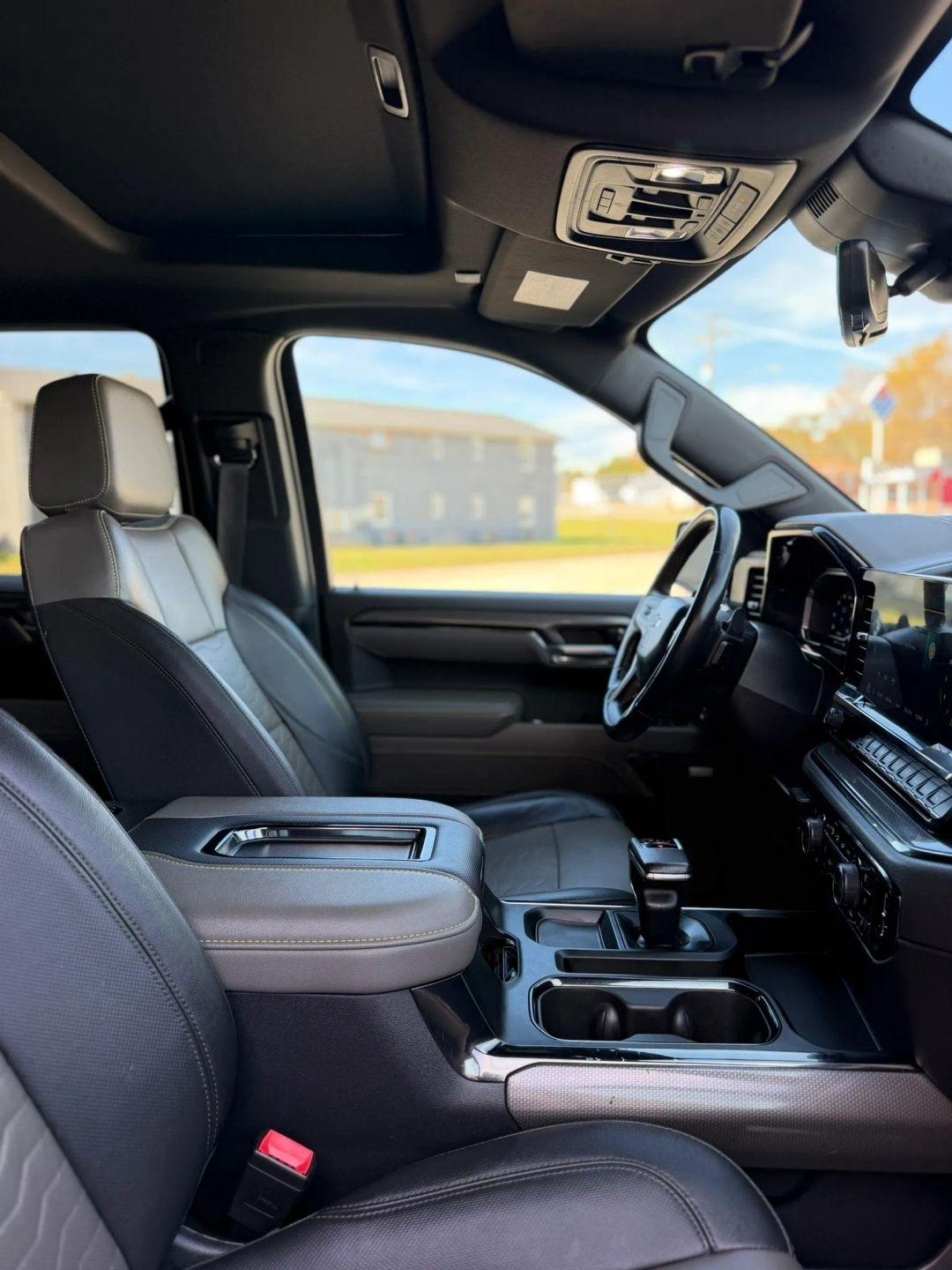 Chevrolet Silverado 1500 4WD Crew Cab 147" ZR2 2022