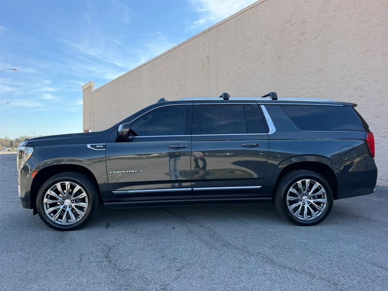 GMC Yukon XL 4WD 4dr Denali 2021