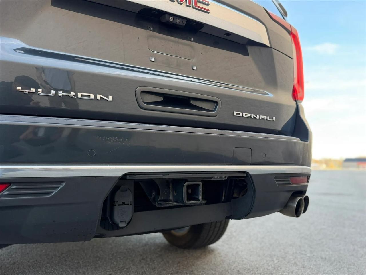 GMC Yukon XL 4WD 4dr Denali 2021