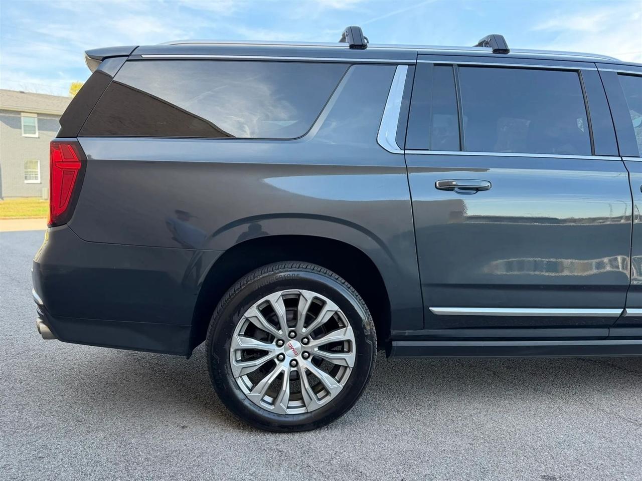 GMC Yukon XL 4WD 4dr Denali 2021