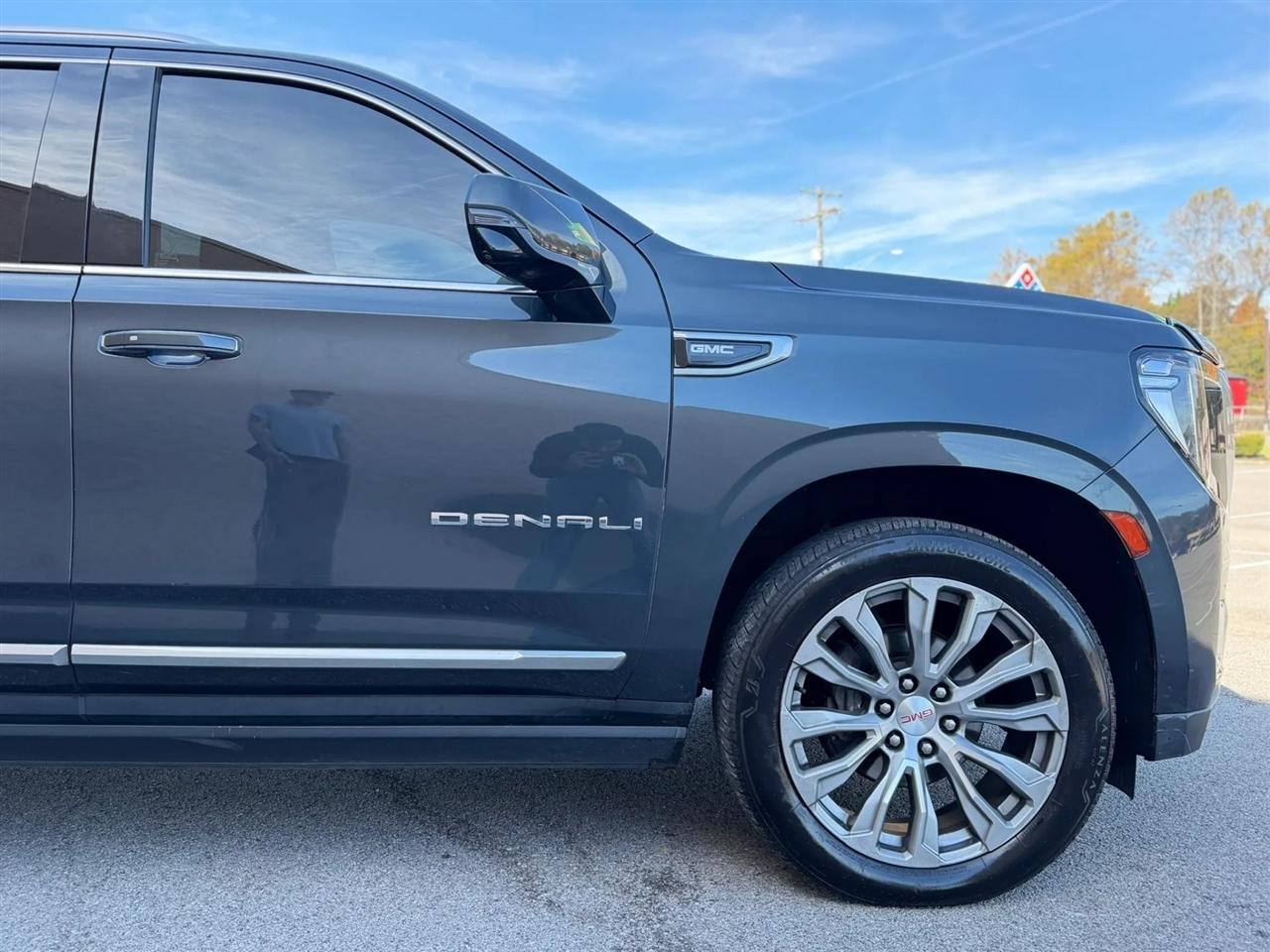 GMC Yukon XL 4WD 4dr Denali 2021