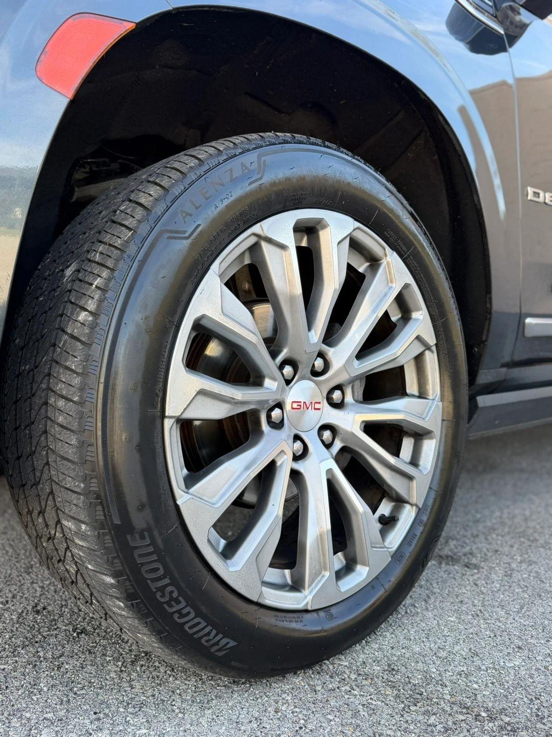 GMC Yukon XL 4WD 4dr Denali 2021
