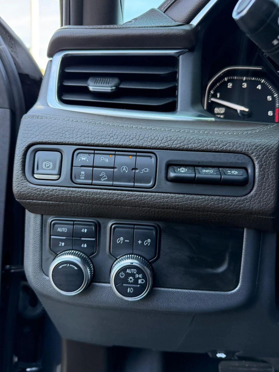 GMC Yukon XL 4WD 4dr Denali 2021
