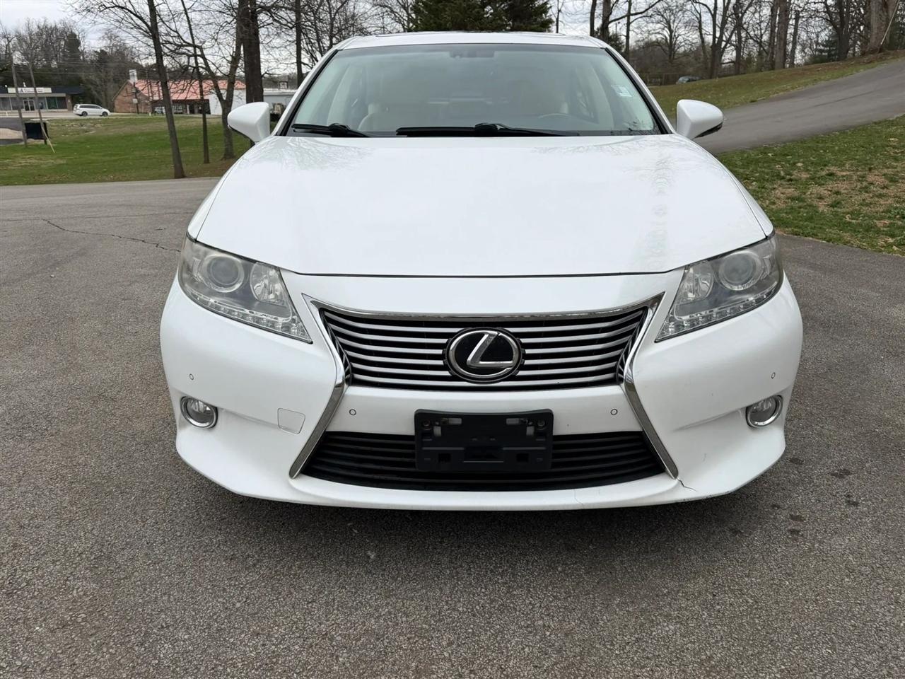 Lexus ES 350 4dr Sdn 2013