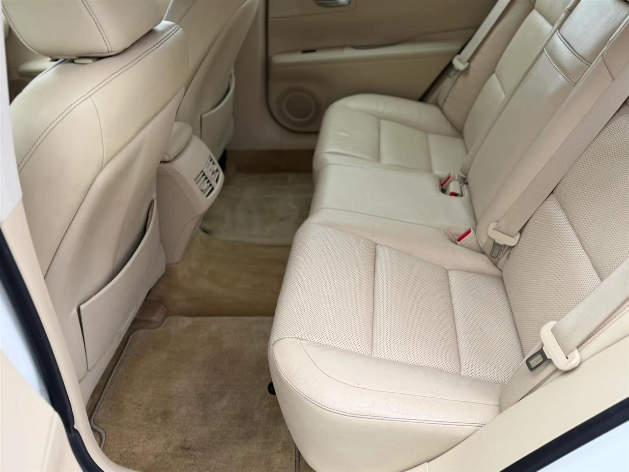 Lexus ES 350 4dr Sdn 2013