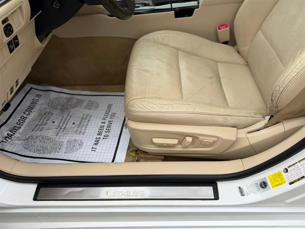 Lexus ES 350 4dr Sdn 2013