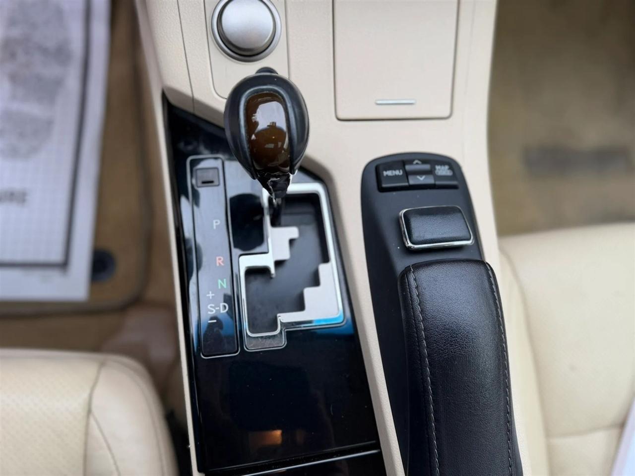 Lexus ES 350 4dr Sdn 2013