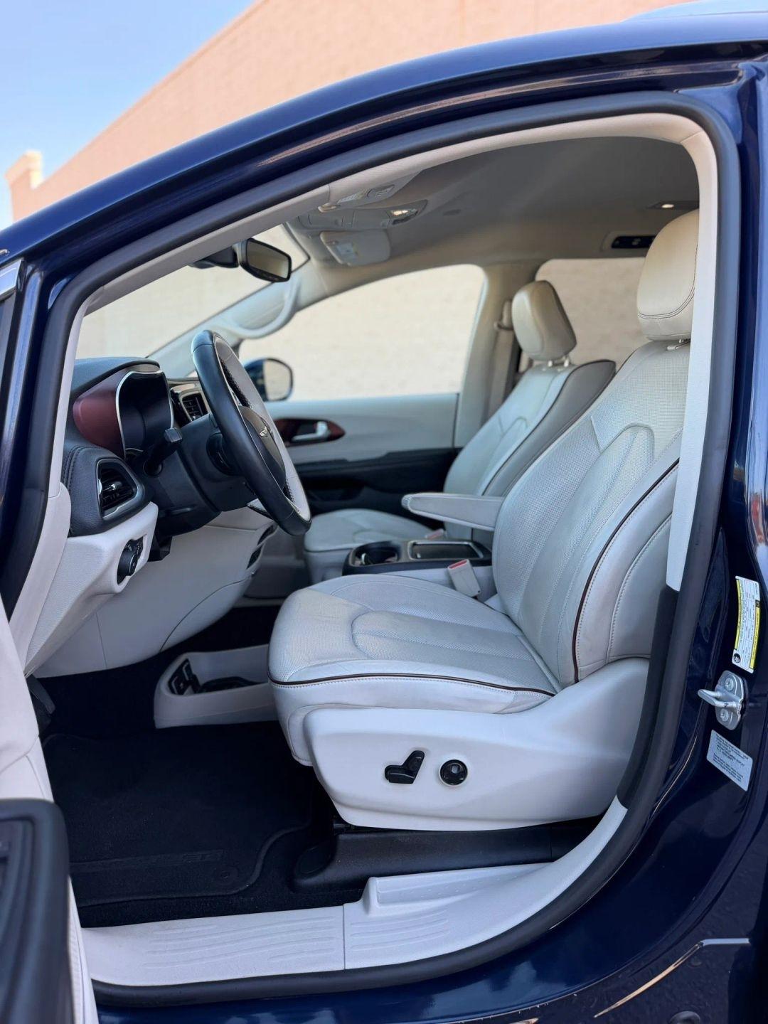 Chrysler Pacifica Limited FWD 2017