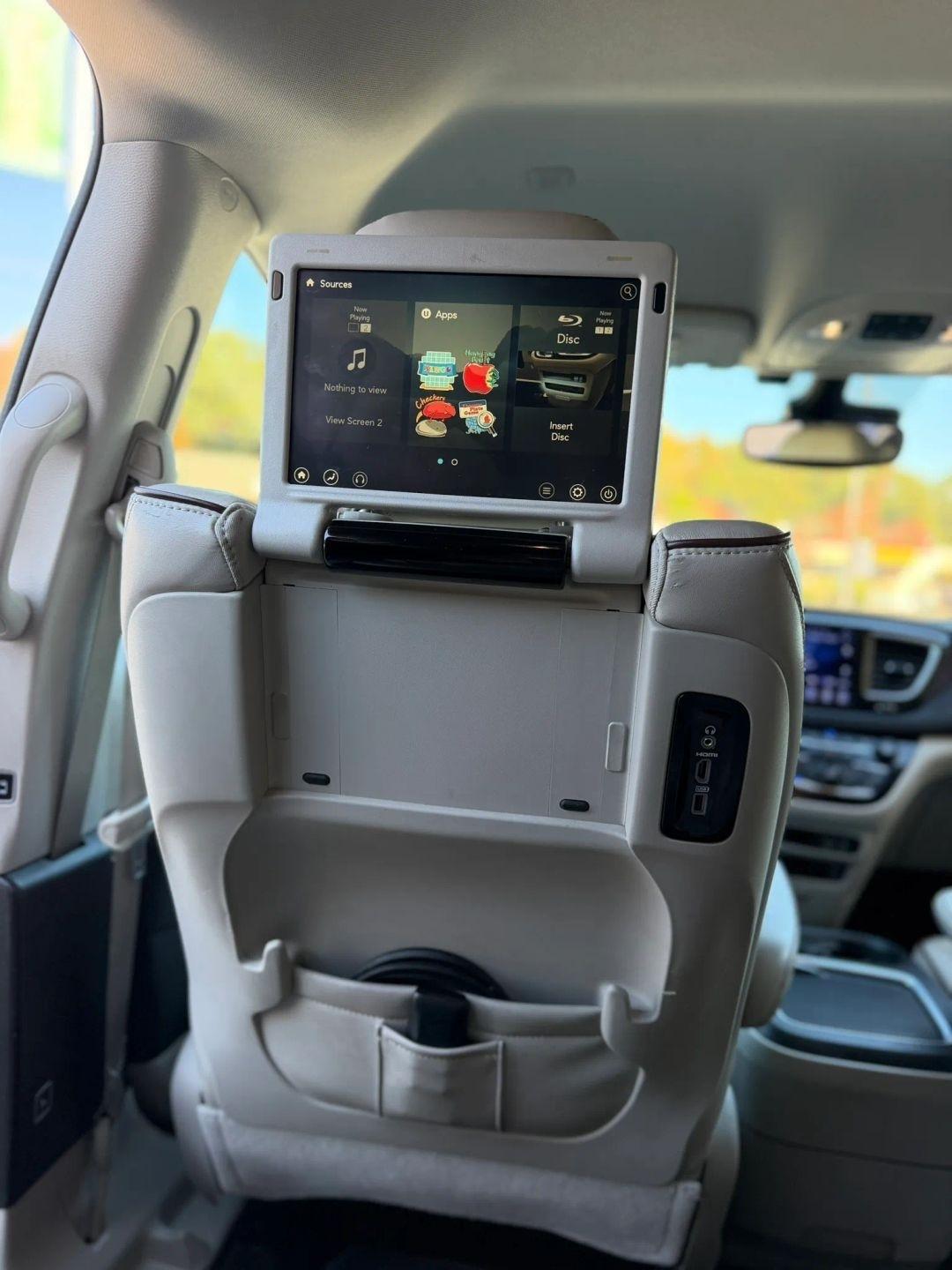 Chrysler Pacifica Limited FWD 2017