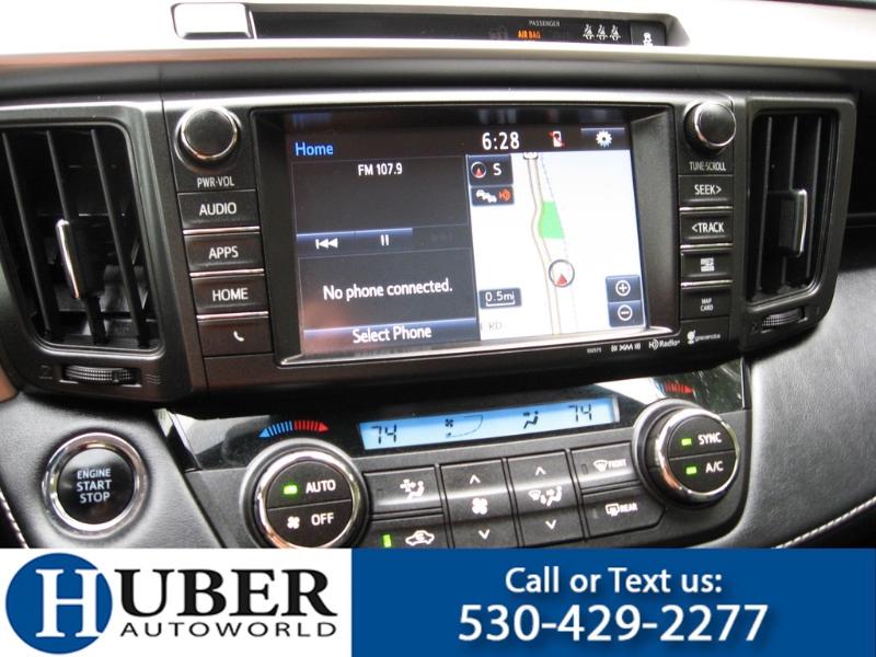Toyota RAV4 Limited AWD 2017