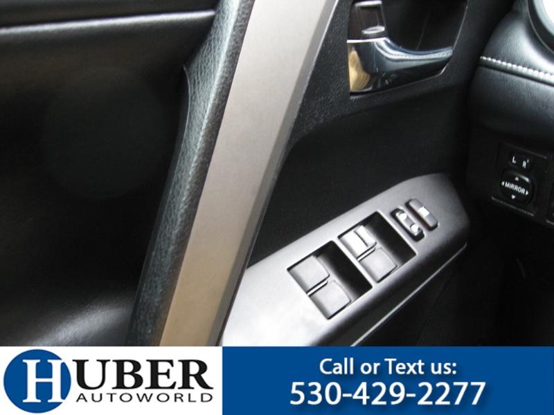 Toyota RAV4 XLE AWD 2018