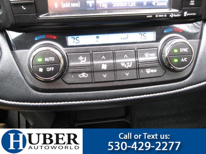 Toyota RAV4 XLE AWD 2018