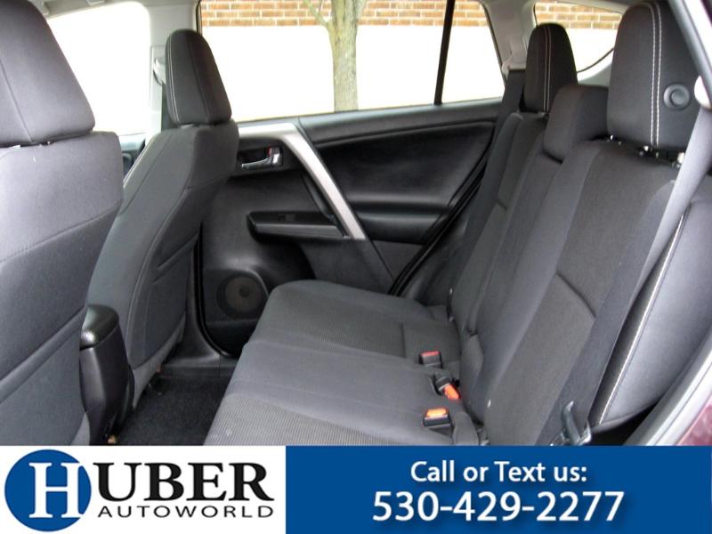 Toyota RAV4 XLE AWD 2018