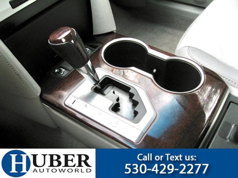 Toyota Camry XLE 2013