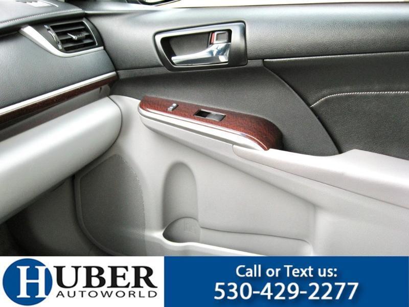 Toyota Camry XLE 2013