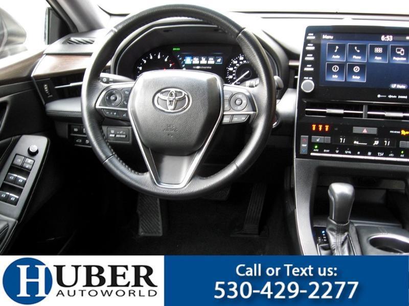 Toyota Avalon XLE 2019