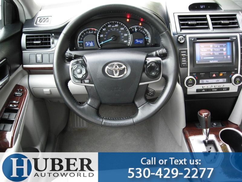 Toyota Camry XLE 2012