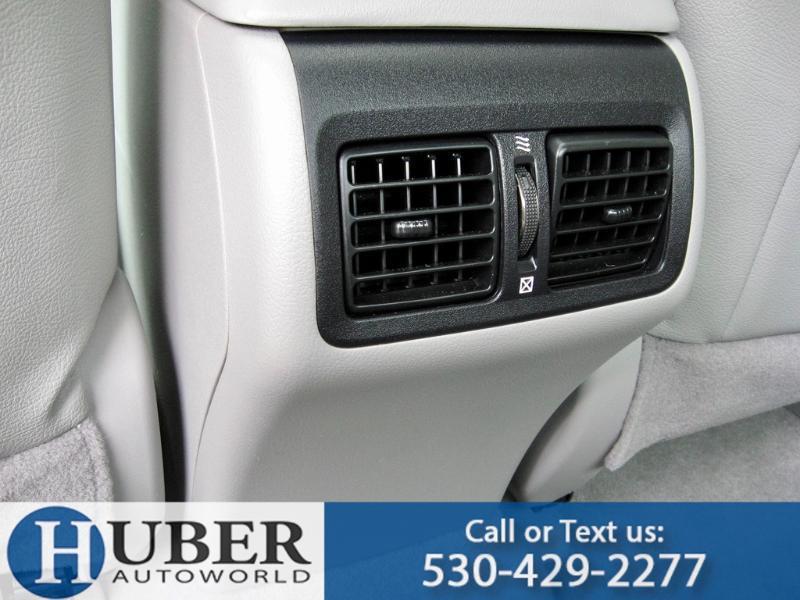 Toyota Camry XLE 2012