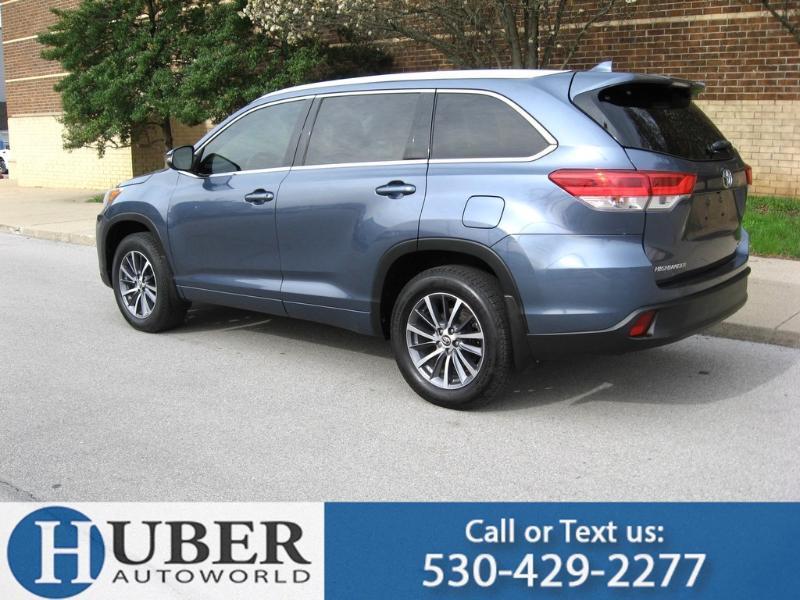 Toyota Highlander XLE AWD V6 2017