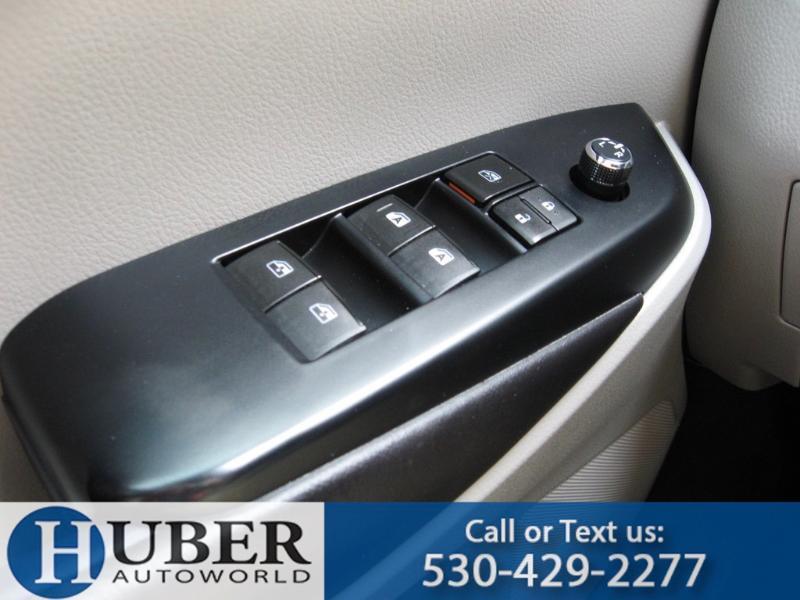 Toyota Highlander XLE AWD V6 2017
