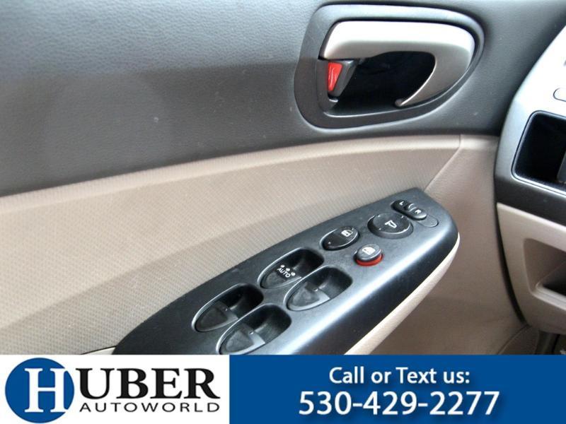 Honda Civic LX 4D Sedan 2010
