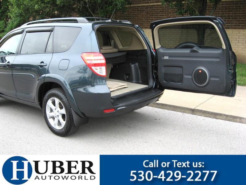 Toyota RAV4 Limited 2011