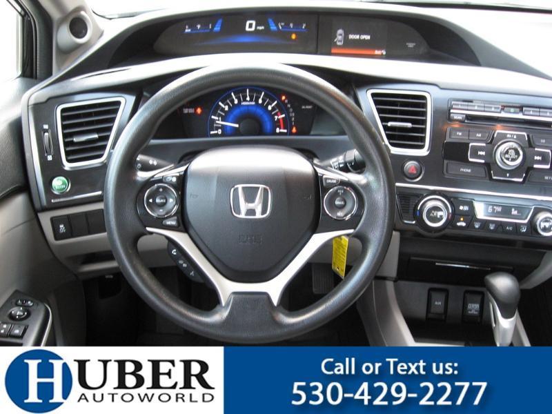 Honda Civic EX Sedan 5-Speed AT 2013