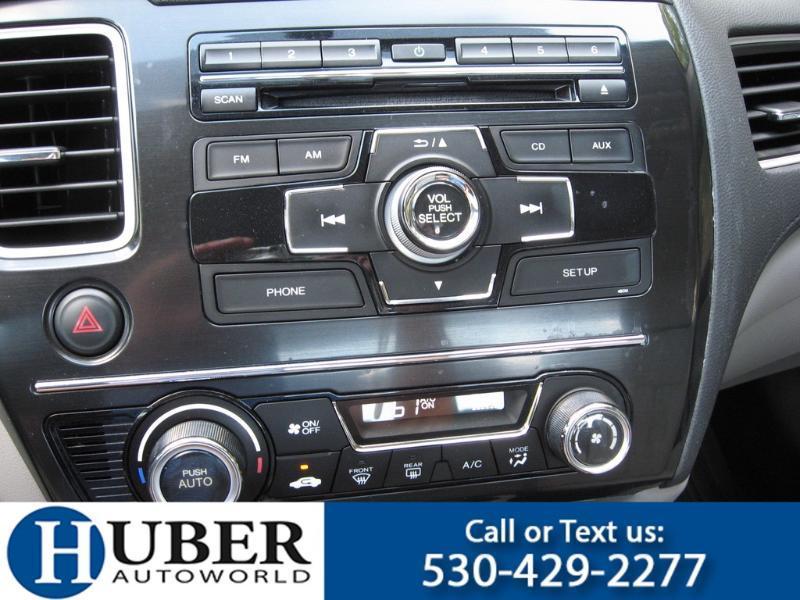 Honda Civic EX Sedan 5-Speed AT 2013