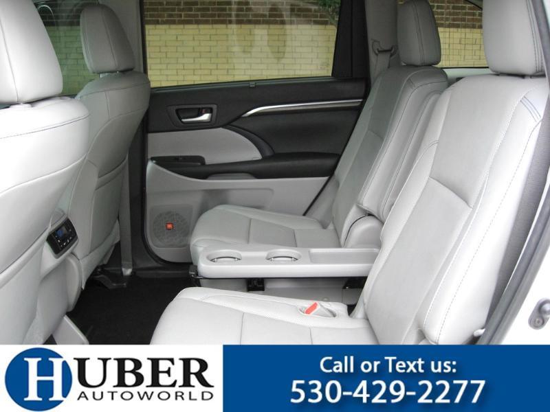 Toyota Highlander Limited AWD V6 2016