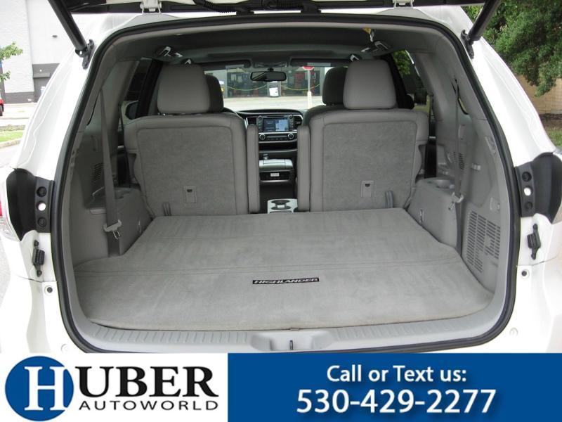Toyota Highlander Limited AWD V6 2016