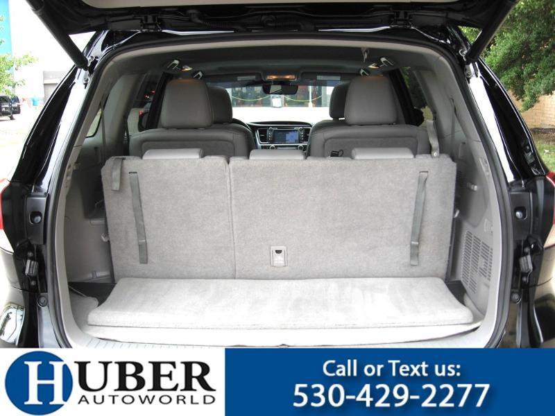 Toyota Highlander XLE AWD V6 2019