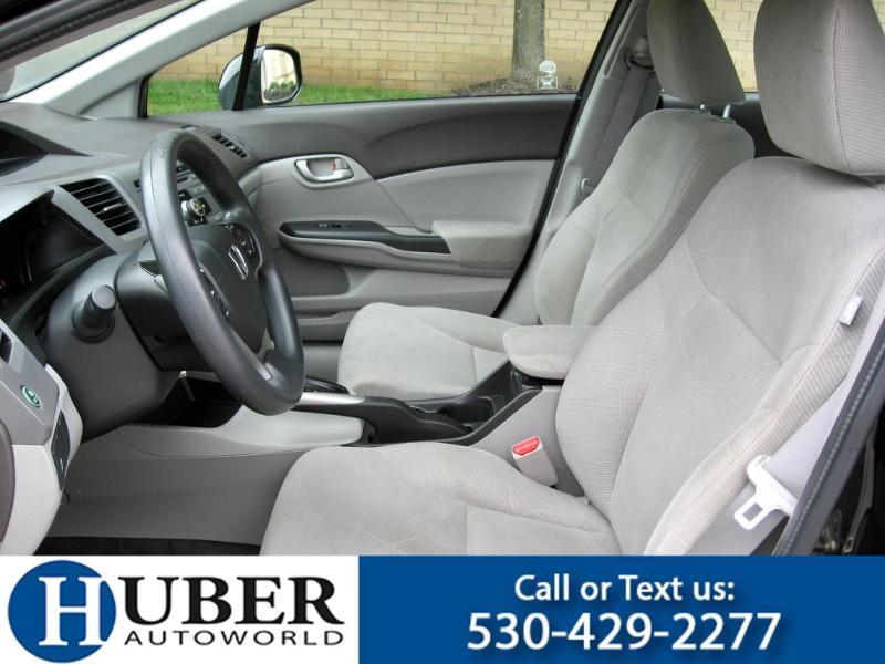 Honda Civic LX Sedan 5-Speed AT 2012
