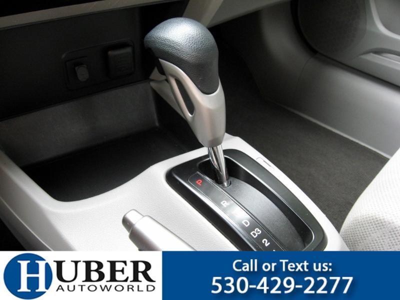 Honda Civic LX Sedan 5-Speed AT 2012