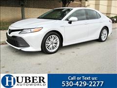 2020 Toyota Camry Hybrid 
