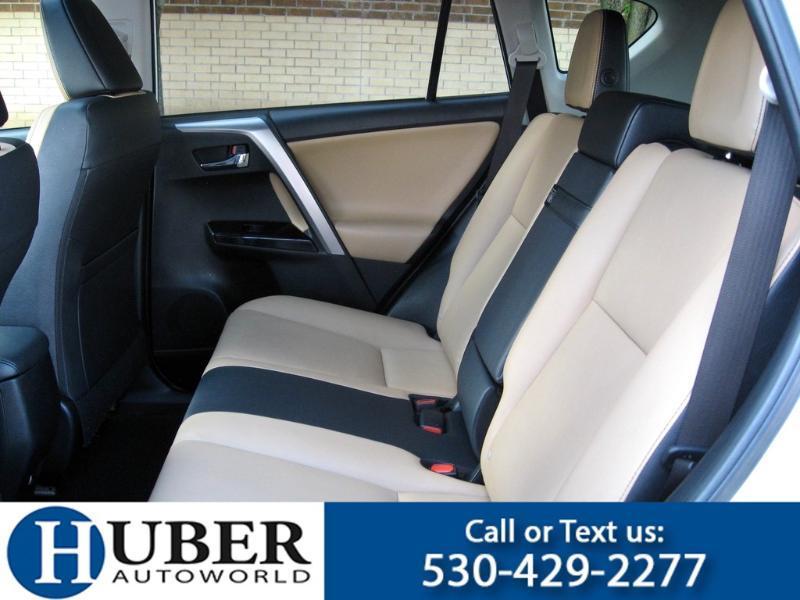 Toyota RAV4 Hybrid Limited 2016