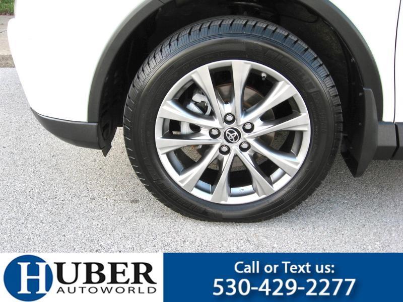 Toyota RAV4 Hybrid Limited 2016
