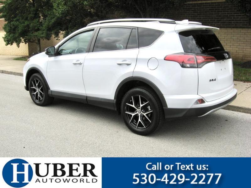 Toyota RAV4  2016