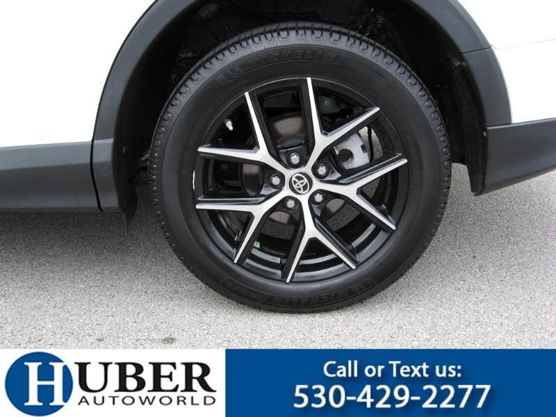 Toyota RAV4  2016