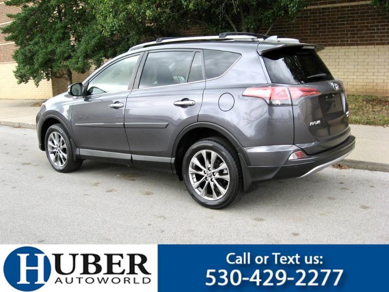 Toyota RAV4 Limited AWD 2017