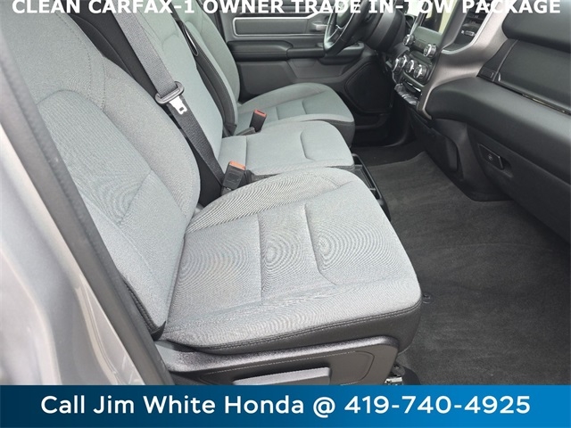 RAM 1500 Big Horn Crew Cab SWB 4WD 2020