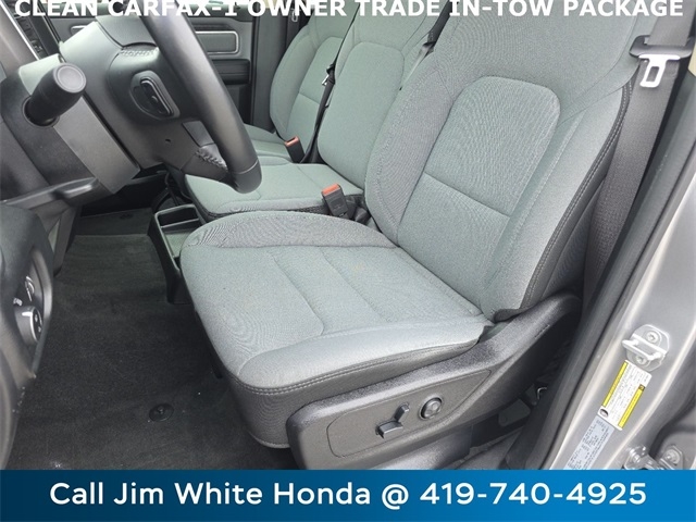 RAM 1500 Big Horn Crew Cab SWB 4WD 2020