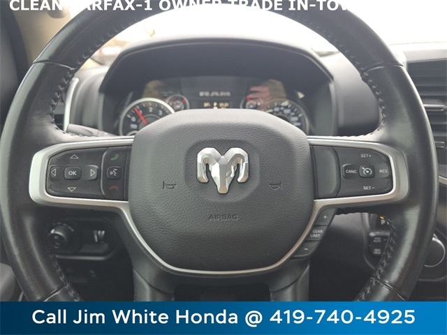 RAM 1500 Big Horn Crew Cab SWB 4WD 2020