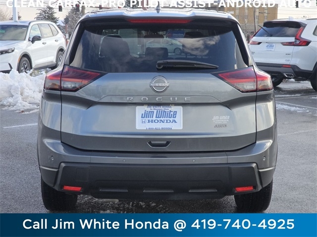 Nissan Rogue SV AWD 2025