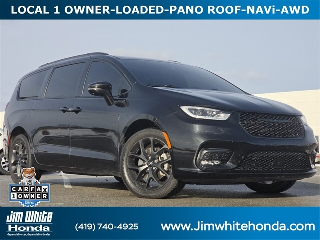 2022 Chrysler Pacifica Limited AWD