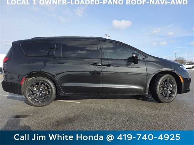 Chrysler Pacifica Limited AWD 2022