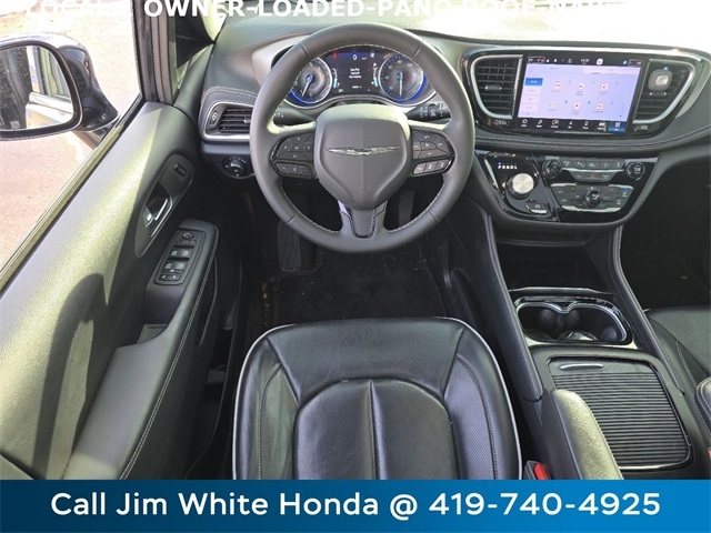 Chrysler Pacifica Limited AWD 2022