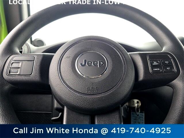 Jeep Wrangler Sport 4WD 2013