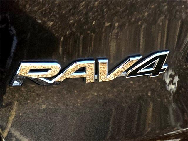 Toyota RAV4 XLE AWD 2023