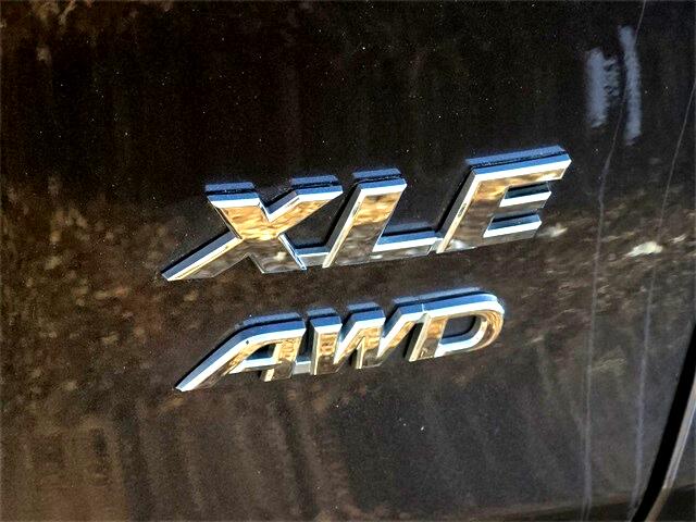 Toyota RAV4 XLE AWD 2023